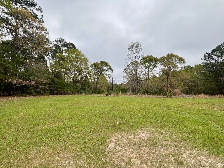 5097 FM 1374 Rd, Huntsville, TX à vendre - Photo du bâtiment - Image 3 de 38