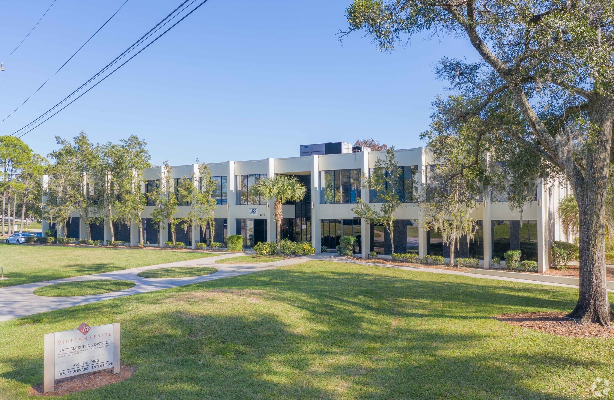 4070 Boulevard Center Dr, Jacksonville, FL à vendre Photo du bâtiment- Image 1 de 1