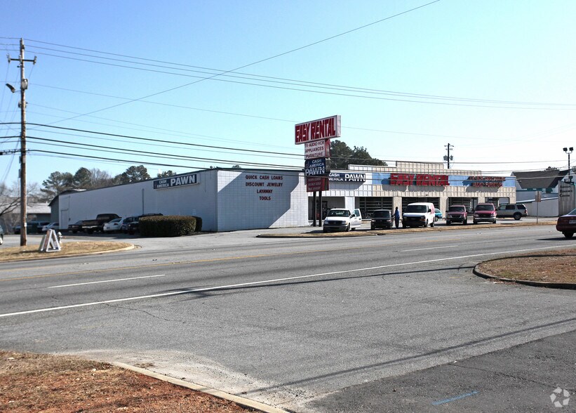 587 Cobb Pky, Marietta, GA for lease - Building Photo - Image 1 of 3