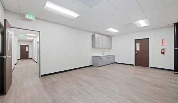 7101 Village Dr, Buena Park, CA for lease - Interior Photo - Image 3 of 14