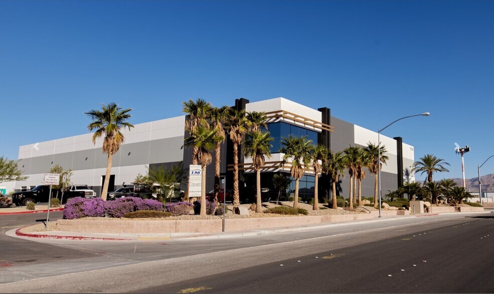 5795 N Hollywood Blvd, Las Vegas, NV for sale - Building Photo - Image 1 of 6