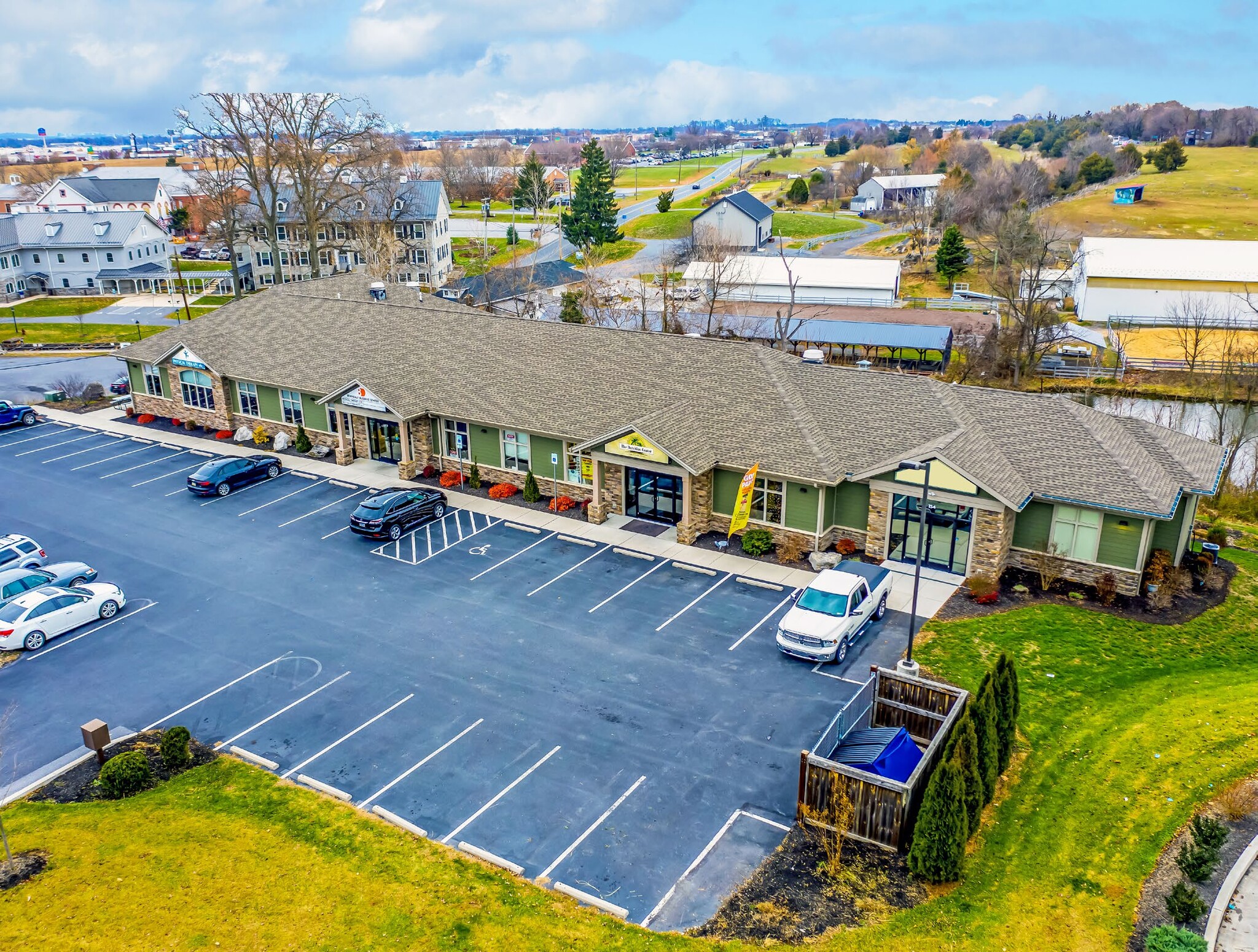 138 Franklin Farm Ln, Chambersburg, PA for lease Building Photo- Image 1 of 2