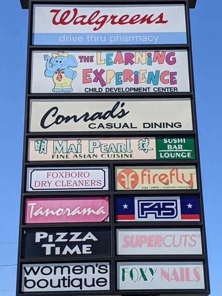 6-12 Chestnut St, Foxborough, MA à louer - Photo principale - Image 1 de 5