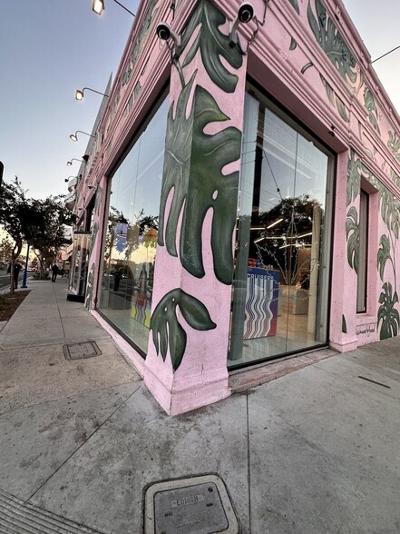 1155-1157 N La Brea Ave, West Hollywood, CA for sale - Building Photo - Image 2 of 7