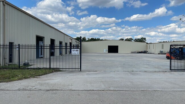 More details for 5148 Lotus St, Houston, TX - Retail for Lease