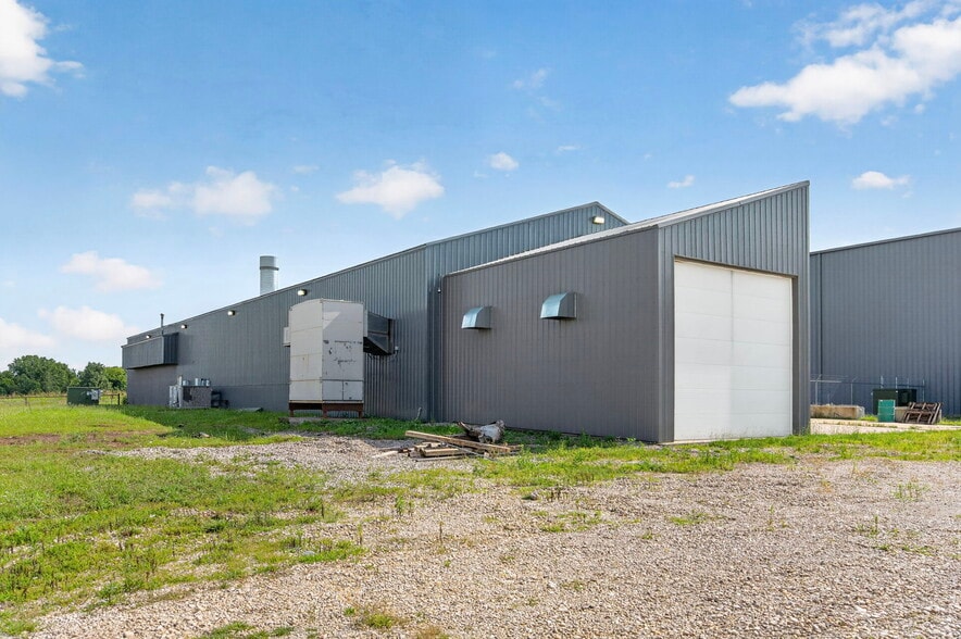 287 Evergreen Rd, Strafford, MO for lease - Building Photo - Image 3 of 18