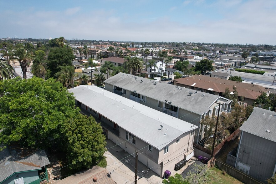 1445 Coronado Ave, Long Beach, CA for sale - Building Photo - Image 3 of 5
