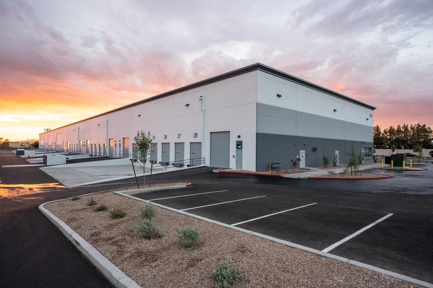 Sunset Rd & Pine St, Las Vegas, NV for lease - Building Photo - Image 3 of 17