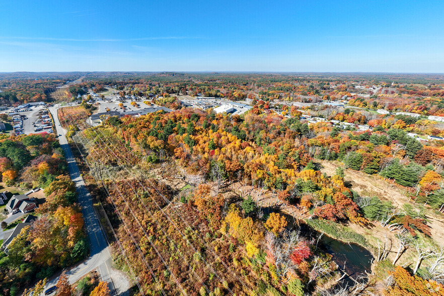 894 Lafayette Rd, Seabrook, NH à vendre - Photo du bâtiment - Image 2 de 6