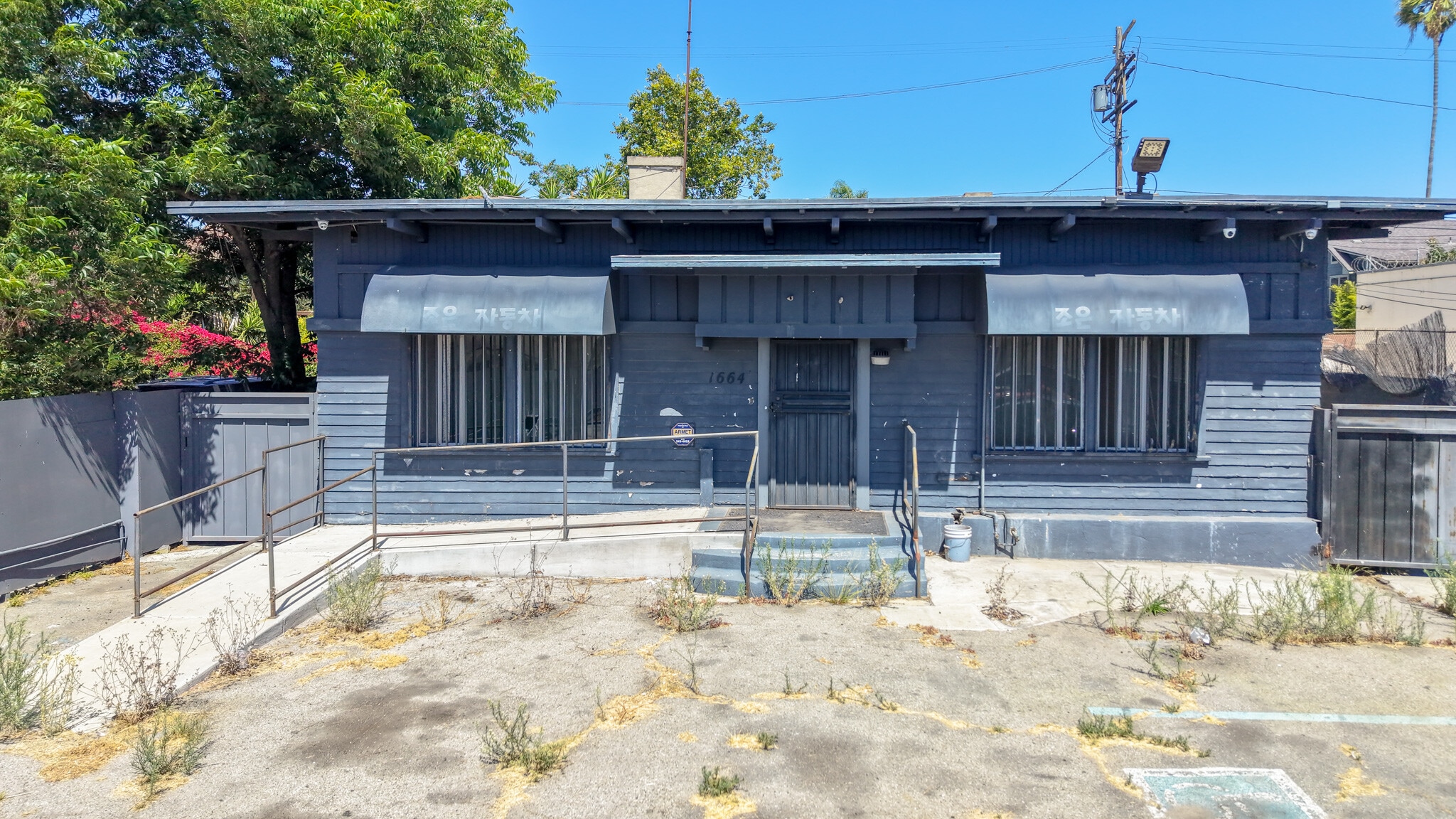 1664 S Western Ave, Los Angeles, CA for sale Primary Photo- Image 1 of 38