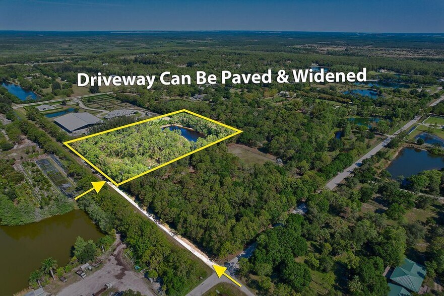 18395 131st Trl N, Jupiter, FL à vendre - Photo du bâtiment - Image 2 de 8
