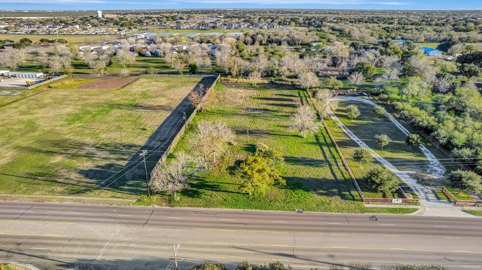 1507 Salem Rd, Victoria, TX à vendre - Photo du b timent - Image 3 de 9