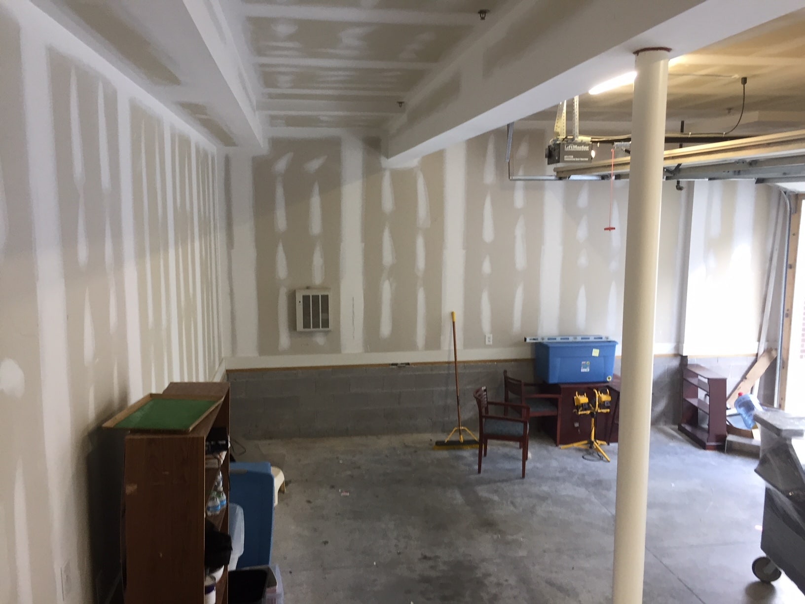 16 S Dooley Ave, Richmond, VA for lease Interior Photo- Image 1 of 4