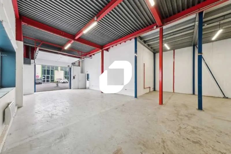 128 Bis Avenue Jean Jaurès, Ivry-sur-Seine à louer - Photo du bâtiment - Image 3 de 35