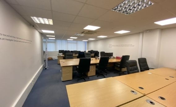 Raynesway, Derby for lease - Interior Photo - Image 2 of 14
