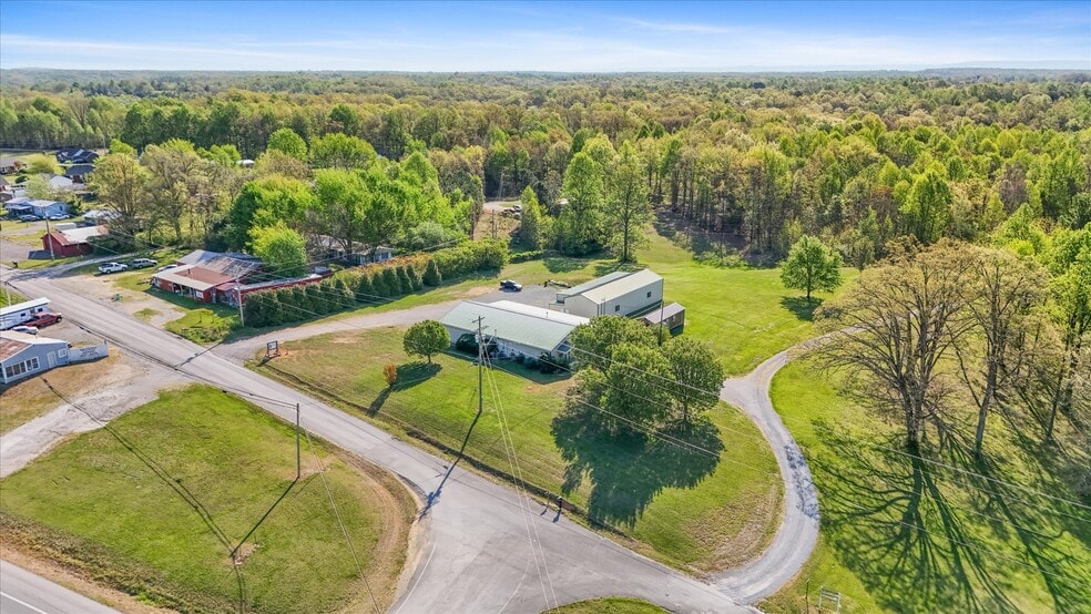 951 Pelham Rd, Woodbury, TN for sale - Building Photo - Image 1 of 10