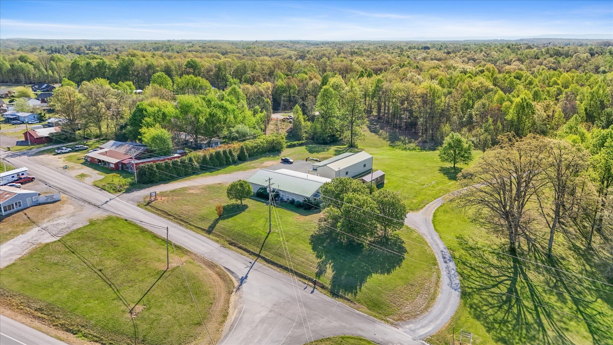 951 Pelham Rd, Woodbury, TN à vendre Photo du bâtiment- Image 1 de 10