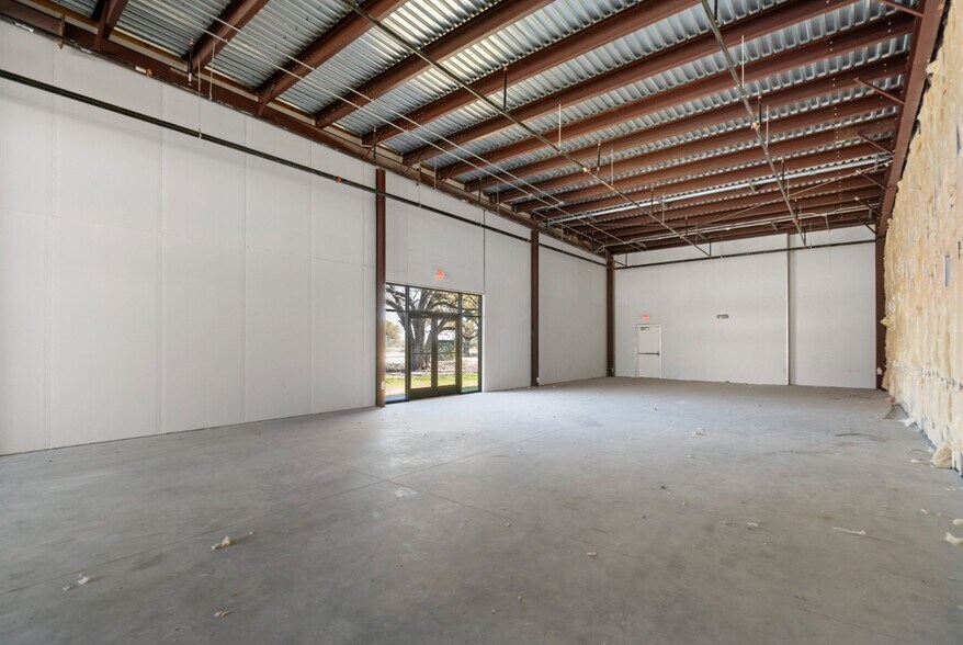 3701 W State Highway 29, Georgetown, TX à louer - Photo du bâtiment - Image 3 de 8