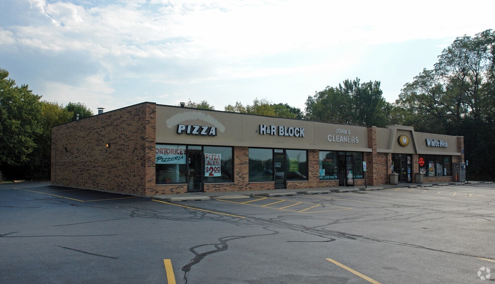 1110-1150 Rand Rd, Lake Zurich, IL for lease - Building Photo - Image 3 of 7