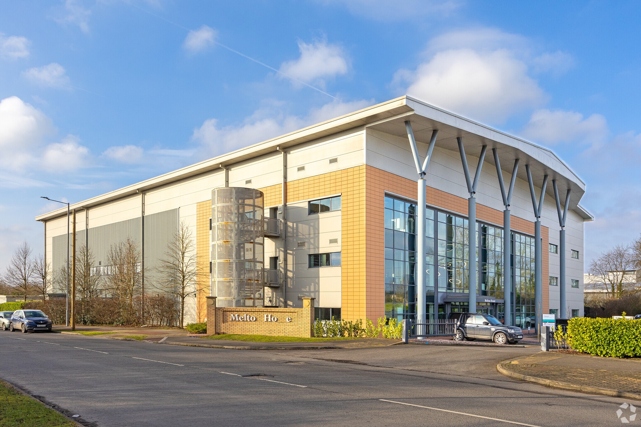 Wyke Way, North Ferriby for lease Building Photo- Image 1 of 9
