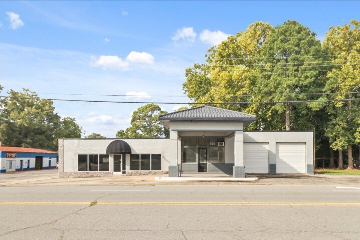101 Doctor Donnie H Jones Jr Blvd W, Princeton, NC à vendre Photo du bâtiment- Image 1 de 5