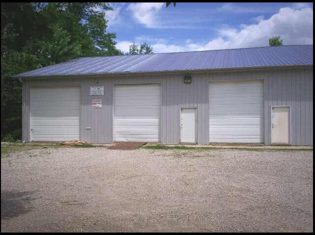 3304 N Madison, Muncie, IN à louer - Photo du bâtiment - Image 2 de 6