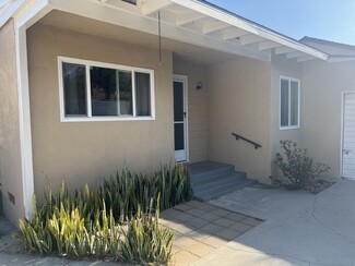 More details for 11342 215th St, Lakewood, CA - Multifamily for Sale