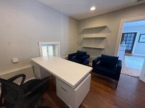 256 S Water St, Marine City, MI à louer Photo intérieure- Image 2 de 13