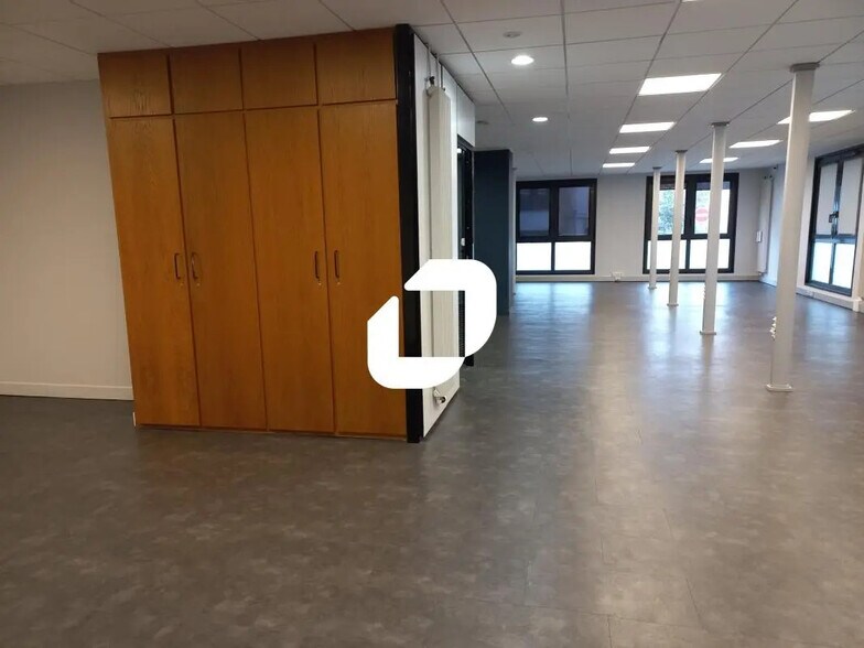 Bureau dans Lille à louer - Photo intérieure - Image 2 de 8