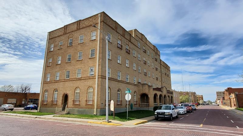 120 S Russell St, Pampa, TX for sale - Primary Photo - Image 1 of 1