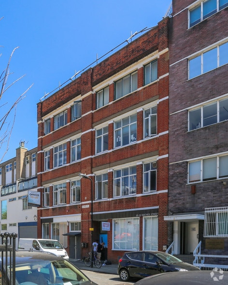 10-12 Baches St, London for lease - Building Photo - Image 2 of 37