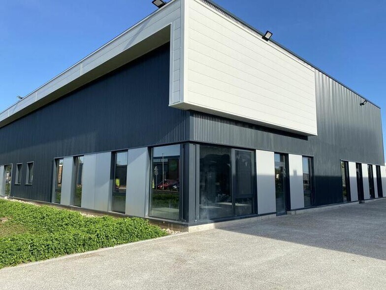 Local d'activités dans Obernai à vendre - Photo du bâtiment - Image 1 de 12