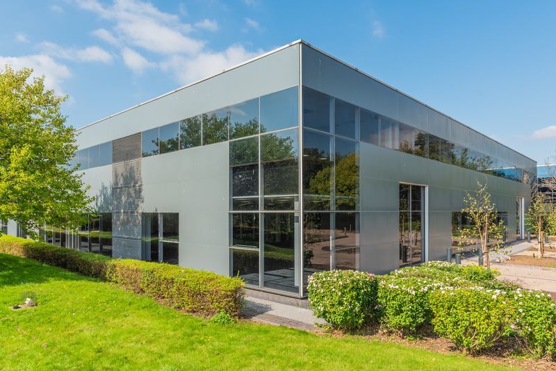 2 Kembrey Park, Swindon à louer - Photo du bâtiment - Image 2 de 5