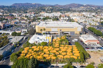 1370 N St Andrews Pl, Los Angeles, CA - Aérien  Vue de la carte - Image1