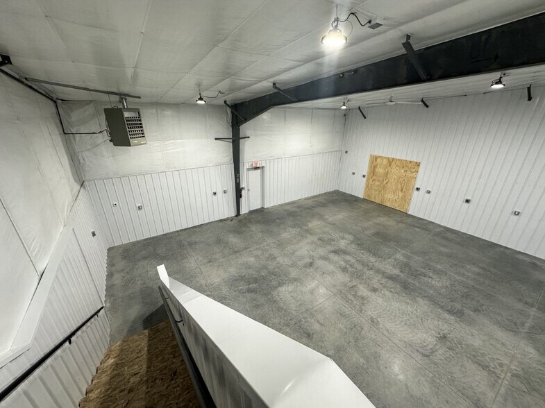 6607 Western Way, Billings, MT à louer - Photo du bâtiment - Image 2 de 7