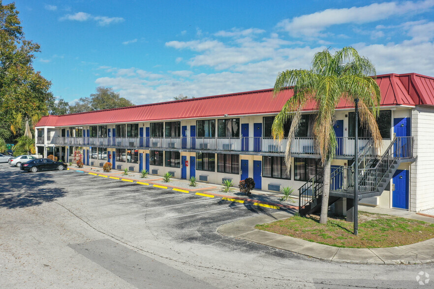 32000 US Highway 19 N, Palm Harbor, FL à vendre - Photo principale - Image 1 de 1