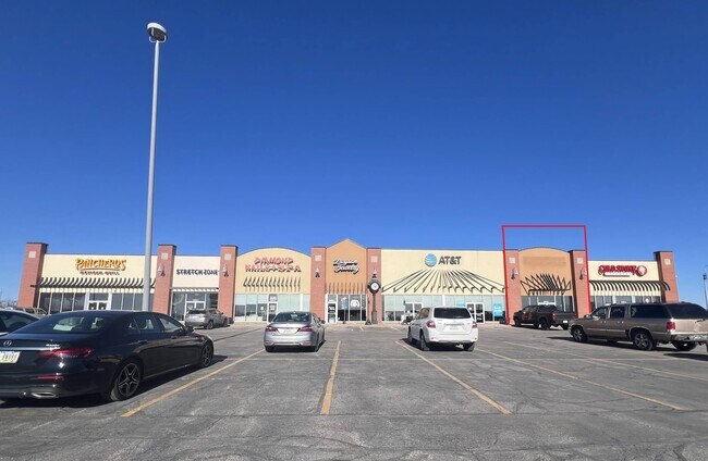 Plus de détails pour 4701 SE 1st Ave, Cedar Rapids, IA - Commerce de détail à louer