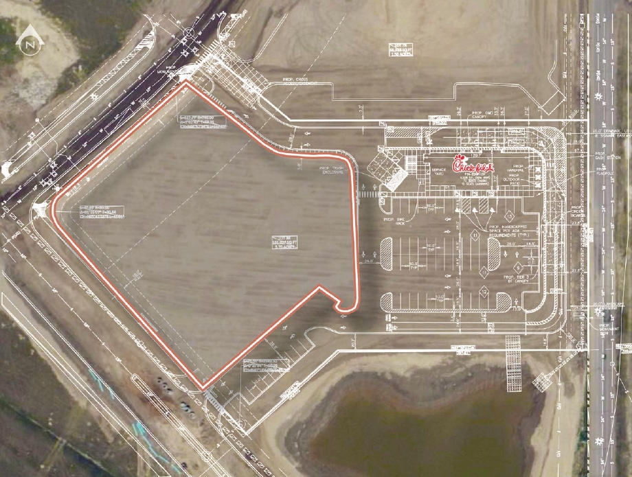421 Airport Rd, Williston, ND for lease Building Photo- Image 1 of 3