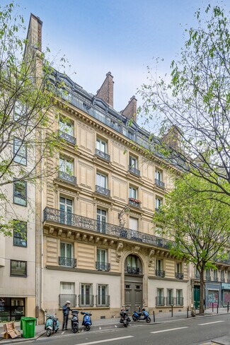 Plus de détails pour 27 Rue De Maubeuge, Paris - Bureau à louer