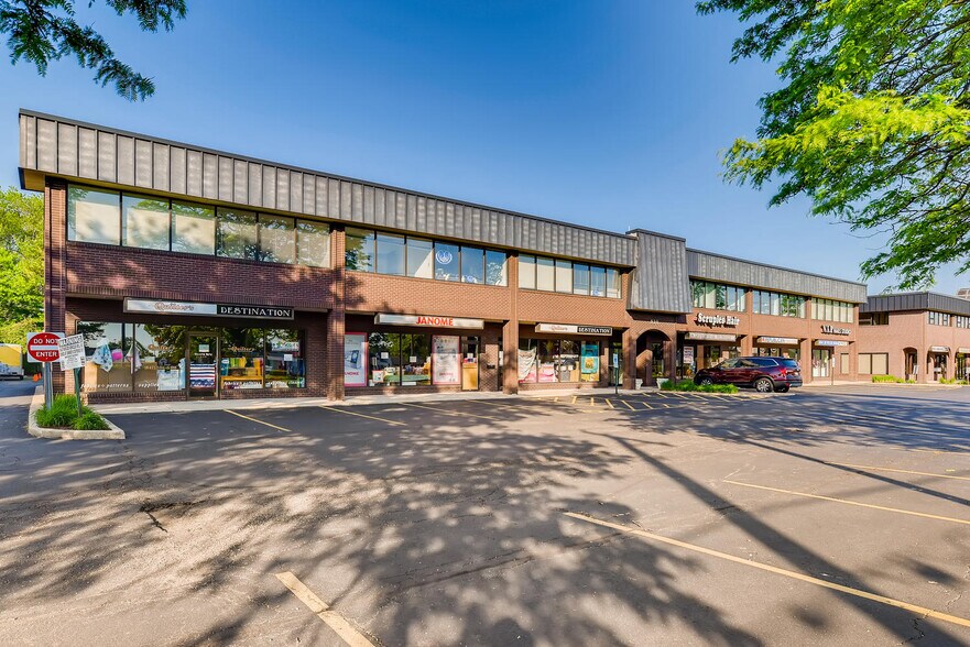 805-815 E Rand Rd, Arlington Heights, IL à louer - Photo du bâtiment - Image 2 de 19