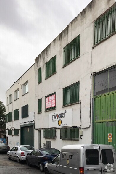 Calle Guindos, 8, San Sebastián de los Reyes, Madrid à vendre - Photo du bâtiment - Image 2 de 2