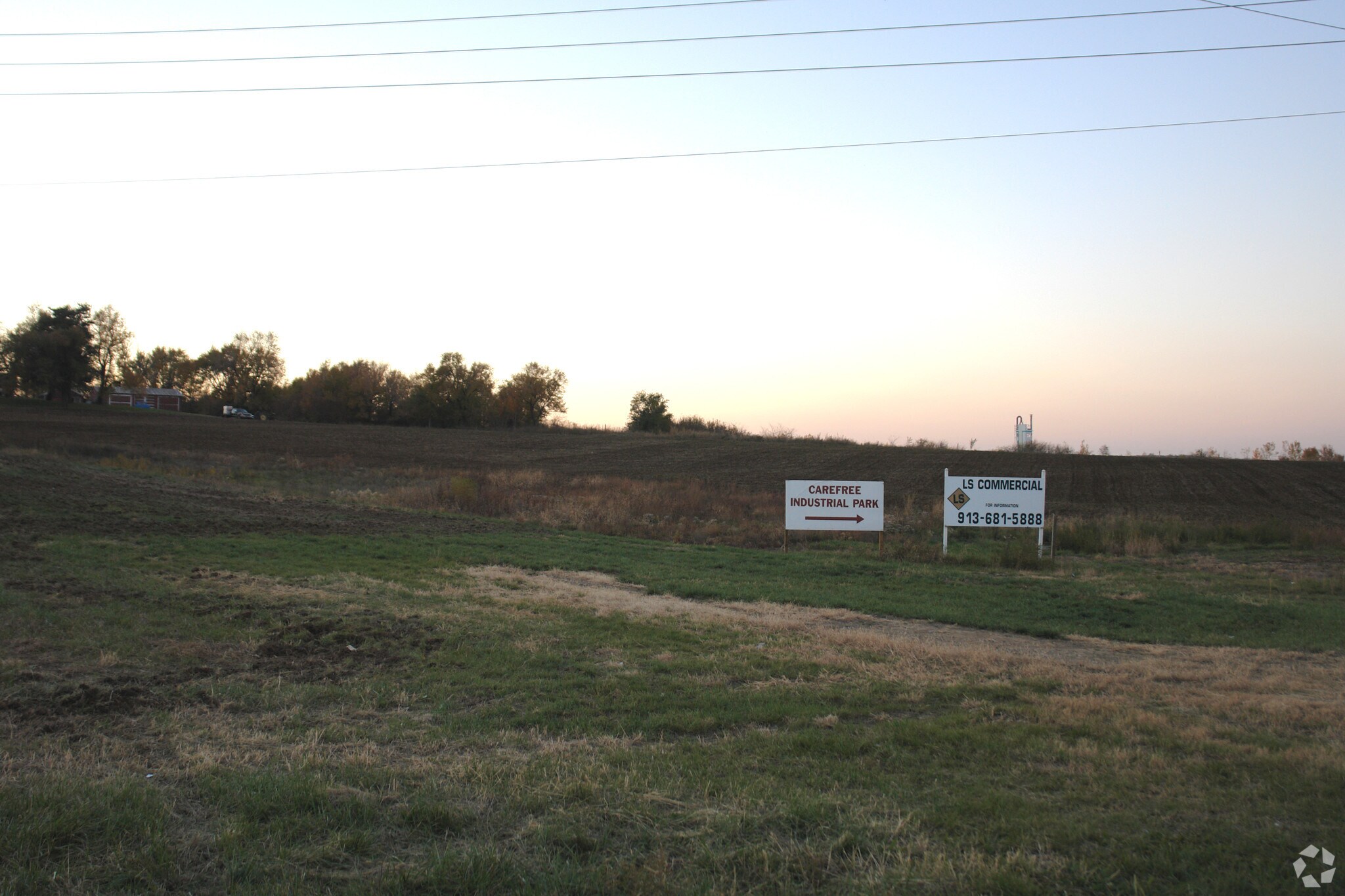 M-291 Hwy, Independence, MO for lease Primary Photo- Image 1 of 3
