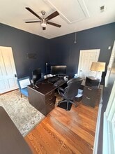 112 S Magnolia St, Summerville, SC à louer Photo intérieure- Image 1 de 19