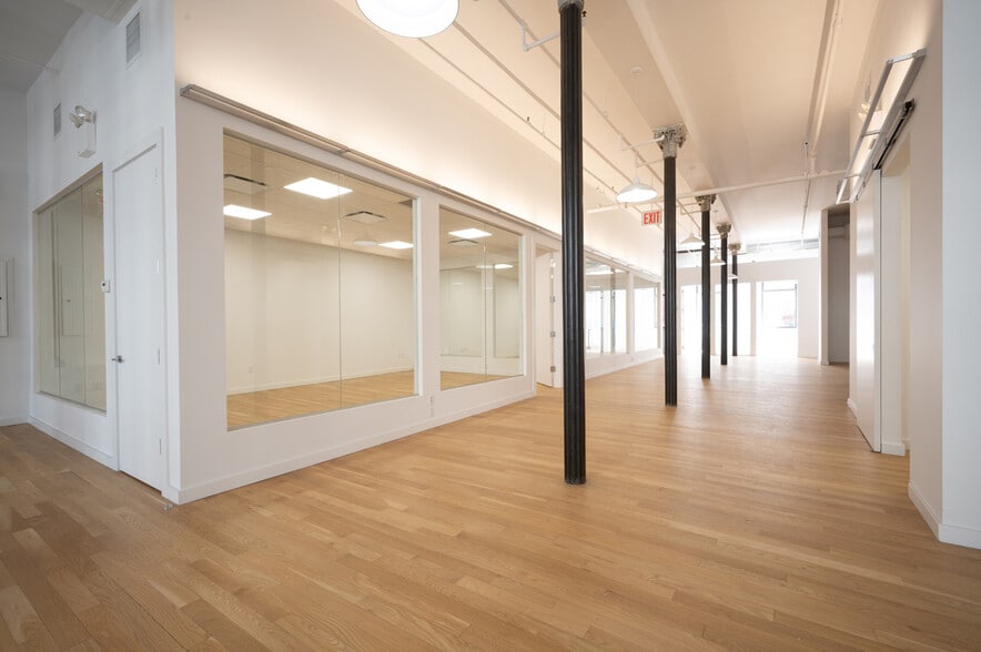 498-500 Broadway, New York, NY for lease - Interior Photo - Image 3 of 12