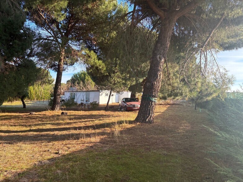 Lugar Común Viejo, 2, Aldeamayor de San Martín, Valladolid for sale - Building Photo - Image 3 of 67