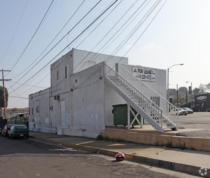 1667-1671 Anaheim St, Harbor City, CA for lease - Building Photo - Image 2 of 42