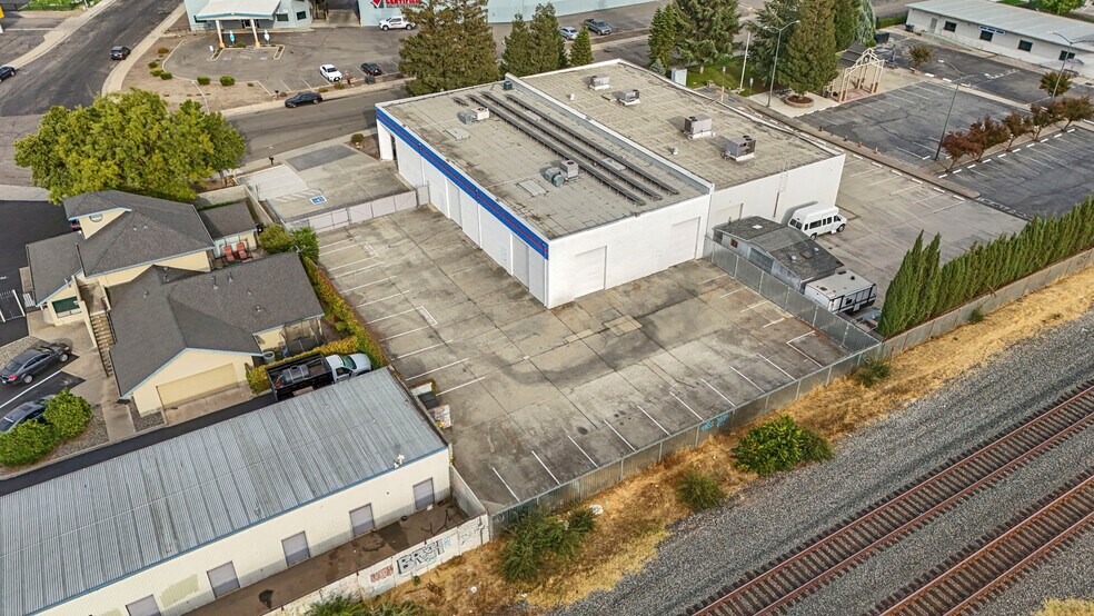 7711 Murray Dr, Stockton, CA à vendre - Photo du bâtiment - Image 2 de 29