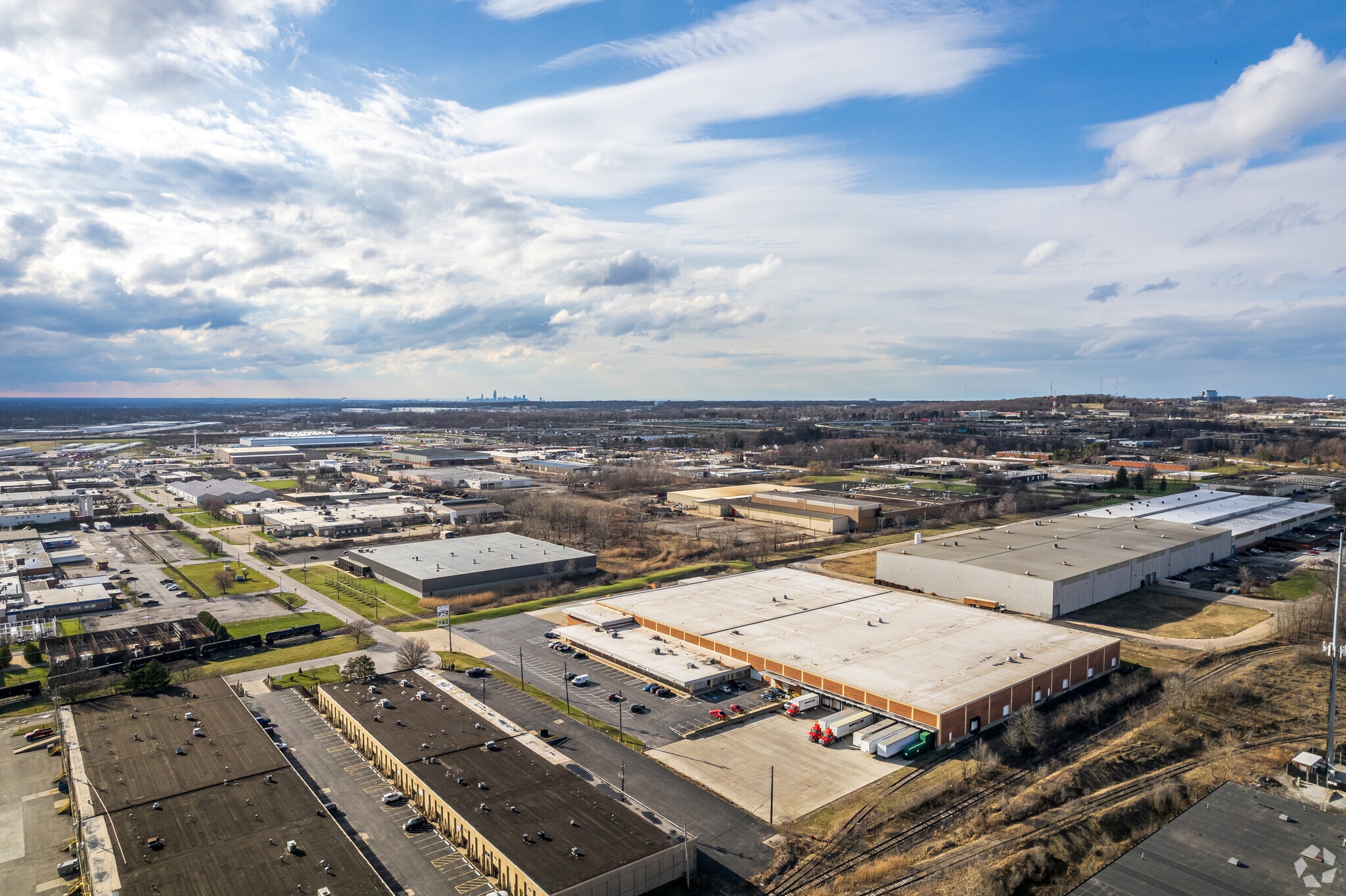26801 Fargo Ave, Bedford Heights, OH for lease Primary Photo- Image 1 of 11