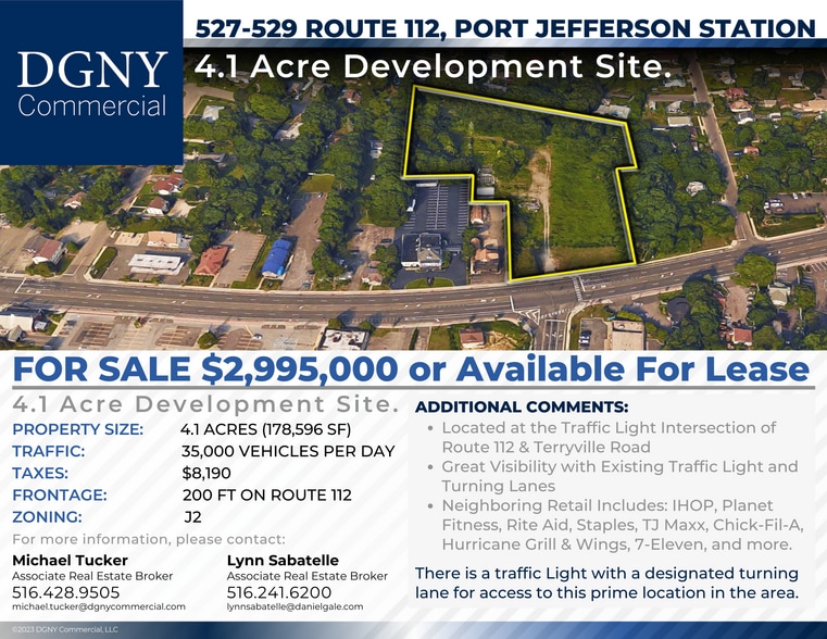 527-529 Route 112, Port Jefferson Station, NY à vendre - Photo du bâtiment - Image 2 de 6