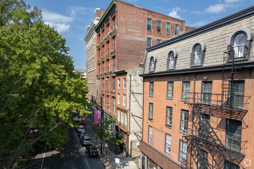 313 Arch St, Philadelphia, PA à vendre - Photo du bâtiment - Image 2 de 37